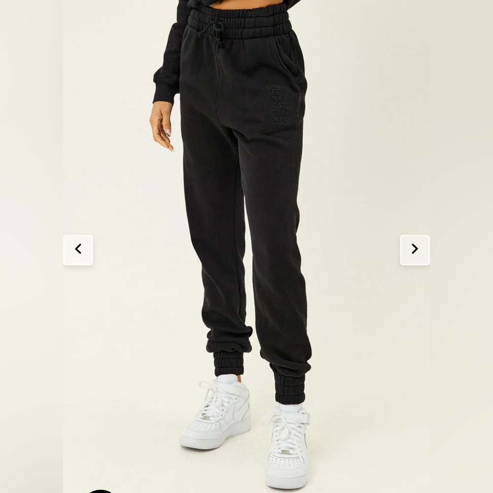 Frankie’s Bikinis: Frank Sweatpants